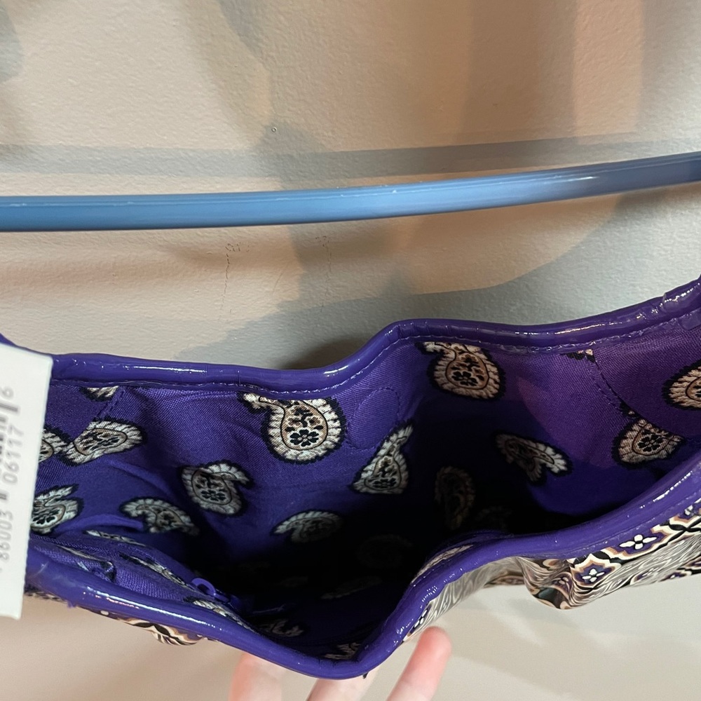 BNWT Vera Bradley tied together hobo - Picture 3 of 3